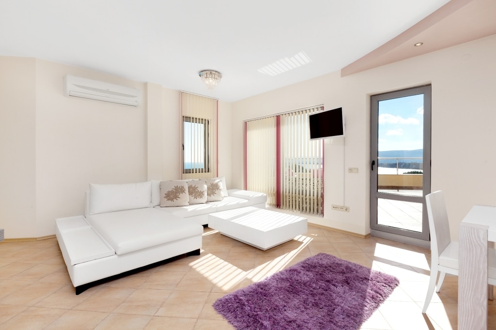 настаняване в апартамент - триспален с изглед море в Бяла Панорама Ризорт